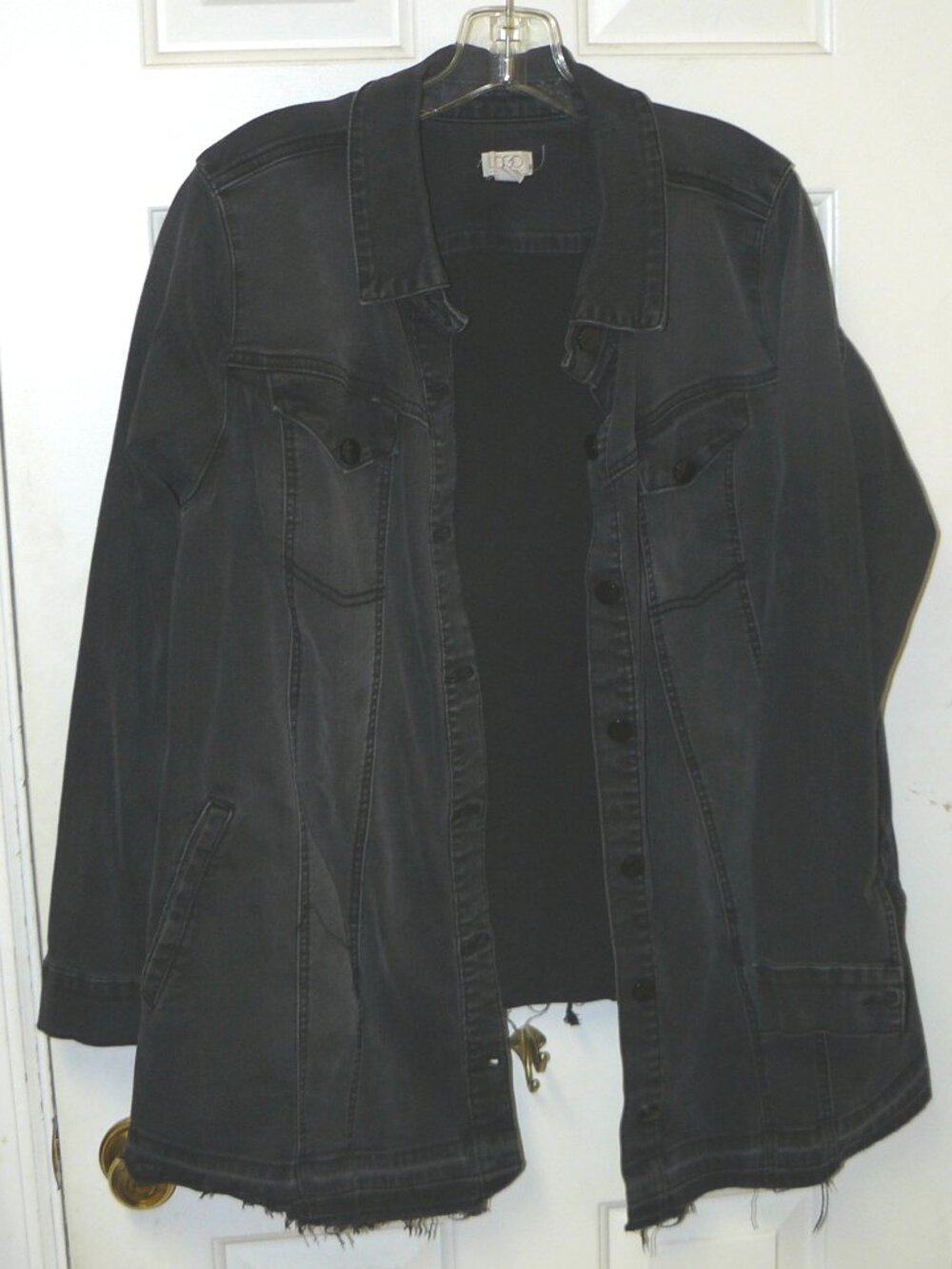 LOGO by Lori Goldstein Button Front Gray Denim Jacket Released Hem 18W